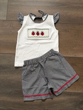 Girls White Sleeveless Top & Black Gingham Shorts Matching Set w/ Red Lady Bugs